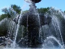 Fontaine Tourny: Little Piece Bordeaux Québec City