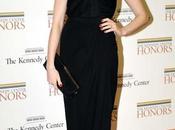 Find Friday: Anne Hathaway Glammed