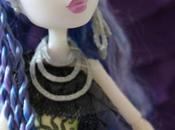 Dolly Review: Monster High Freaky Fusion Sirena