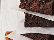Light Chocolate-Chunk Brownies (Martha Stewart)
