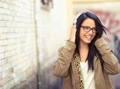 Who’s Guide Buying Headphones