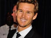 Spoilers: Ryan Kwanten Sitcom Star Waiting Born Girl