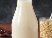 Homemade Vanilla Bean Almond Milk