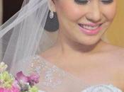 Blushing Bride: Anna