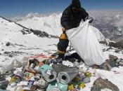 Himalaya Spring 2015: Indian Army Clear Trash From Everest