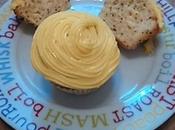 Brown Kitchen: Lemon Poppyseed Cupcakes