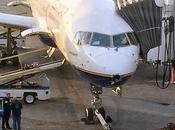 Lightning Leaves Hold Plane Flies Undetected Hours !!!!