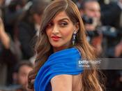 Sonam Kapoor Ralph Russo Couture (Cannes 2015)