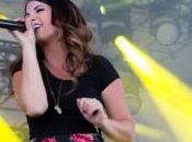 Kiss Quiet: Jess Moskaluke Review Contest!