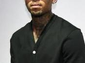Chris Brown States Wasn’t Talking About Rihanna Latest Tweet