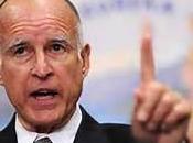 Climate Change Advocate Jerry Brown Flies Private Jets Promote Global Warming