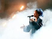 Rihanna Performs RADIOs Third Annual Survive