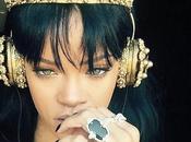 Rihanna’s Dolce Gabbana Headphones Sell