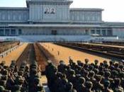 Service Personnel Meet Shining Star