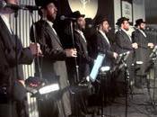Sachmod Yanky Shulem Lemmer Shira Choir (video)