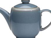 Décor Gifts: Understated Elegance Teapot