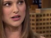Natalie Portman Will Host Christmas Tree (video)
