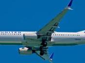 Boeing 737-800, United Airlines