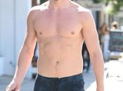 Open Post: Hosted Derek Hough Doing Some Topless Shopping