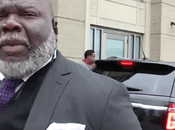 T.D. Jakes Kaepernick Addressing National Anthem Protest