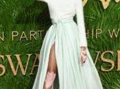Winnie Harlow High Ponytail Green Maxi Skirt Carpet British Fashion Awards