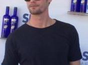 Video Alexander Skarsgard Coachella Skyy Infusions Coconut Pool Party