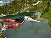 Reasons Should Travel Abroad When Young!