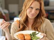 What Should Naturally Shiny Hair Without Treatment?