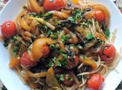 Spaghetti with Peppers, Olives Tomatoes
