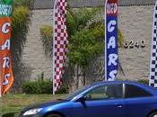 Building Your Brand with Custom Feather Flags