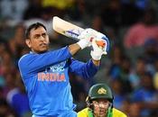 Adelaide Fashioned Kohli Dhoni