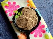 Baked Ragi Crackers with Sesame Seeds