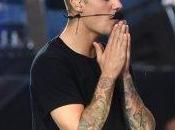 Justin Bieber Prayer: Reveals Feels “Disconnected”