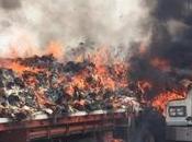 Guaido Supporters Burned Trucks, Maduro Troops