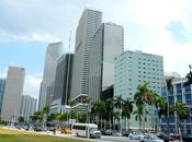 Social Media Benefits Over Language School Opportunities