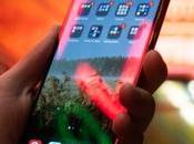 Some iPhone Units Affected Display Tinting Flickering Issues