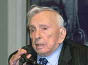 Writer Commentator Gore Vidal Dies