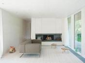 House Above Lake Doris Schäffler