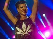 Names Rihanna “Rockstar Year”