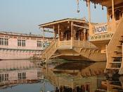 Kashmir Houseboat Structure Facilities