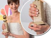 Nail Look: Anne Hathaway’s White Beaded Nails