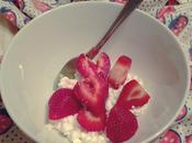 Quick Snack: Cottage Cheese Strawberries