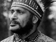 Angry Papuan Leaders Demand Jared Diamond Apologizes