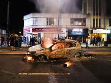 BBM, Twitter Facebook Have Role London Riots