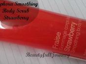 REVIEW: Sephora Smoothing Body Scrub Strawberry.