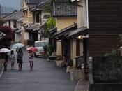 雨に霞む木蝋のまち，内子 Uchiko, Used Production Town, Longing Rain
