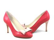 Can’t Find Perfect Wedding Shoes? Design Your Order Them from Paris Today!