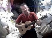 Chris Hadfield Back, Explains Astronauts Poop Space