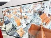 Show Massive 77-inch Curved Ultra OLED 2013