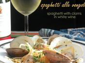 Spaghetti Alle Vongole Classic Preparation with Clams White Wine